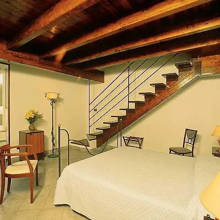 Hotell Torre Artale 4*