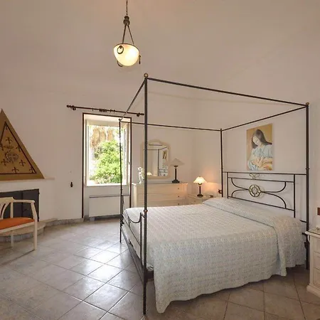 Torre Artale Hotel